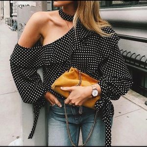 Polka dot off shoulder blouse with choker